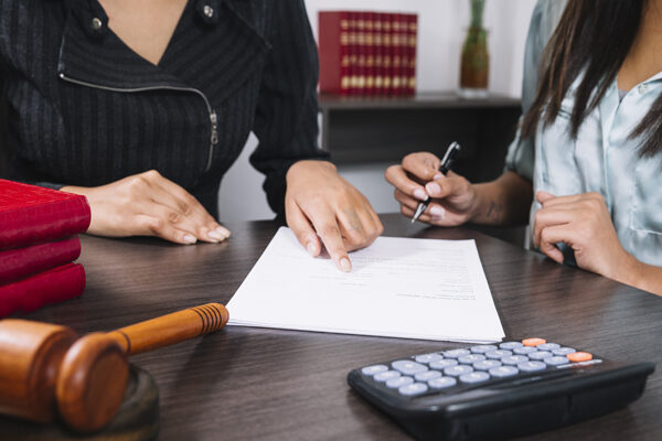 Soluciones legales para resolver un conflicto económico
